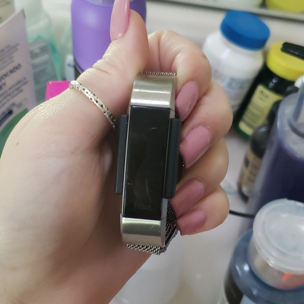 Fitbit Alta HR